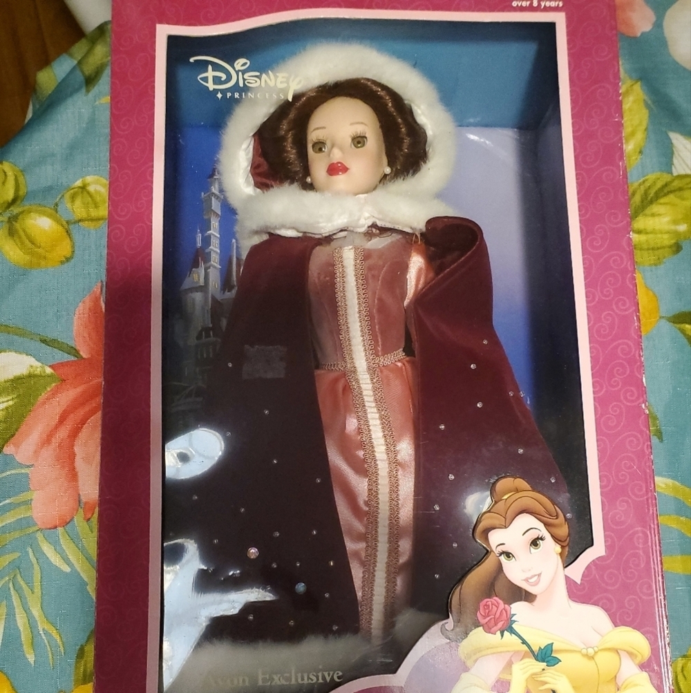 Disney Princess Belle - Picture 4 of 8